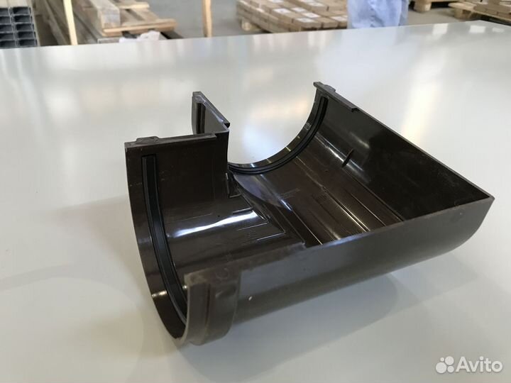 Угол желоба водостока docke