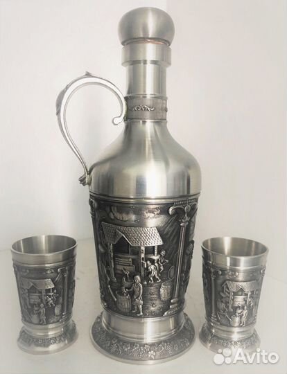 Немецкий,коньячно-водочный набор