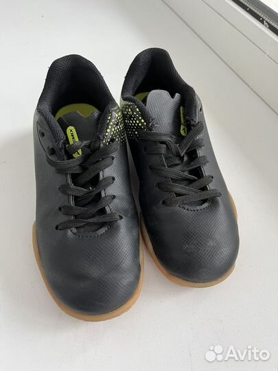 Футбольные бутсы для зала детские