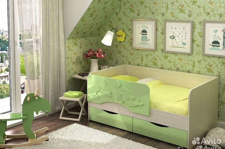 Кровать Дельфин 16080 с матрасом