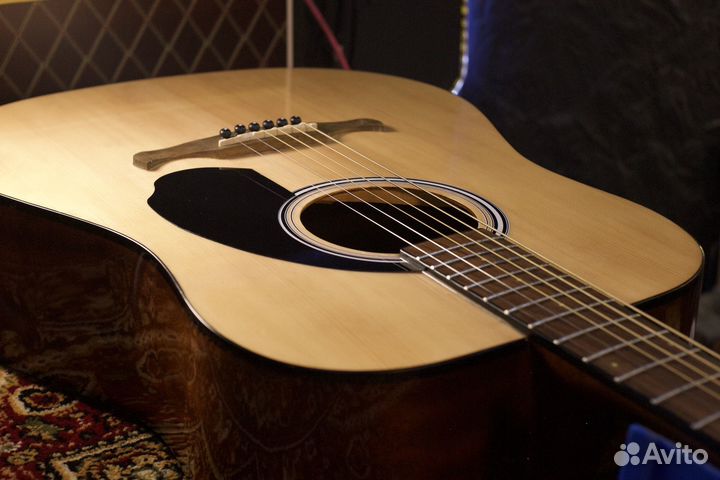 Fender FA-125