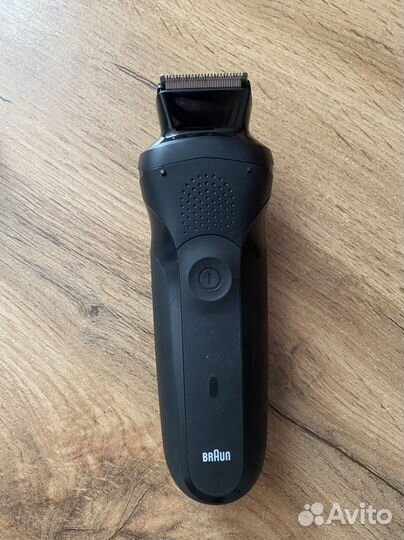 Бритва электрическая Braun Series 3