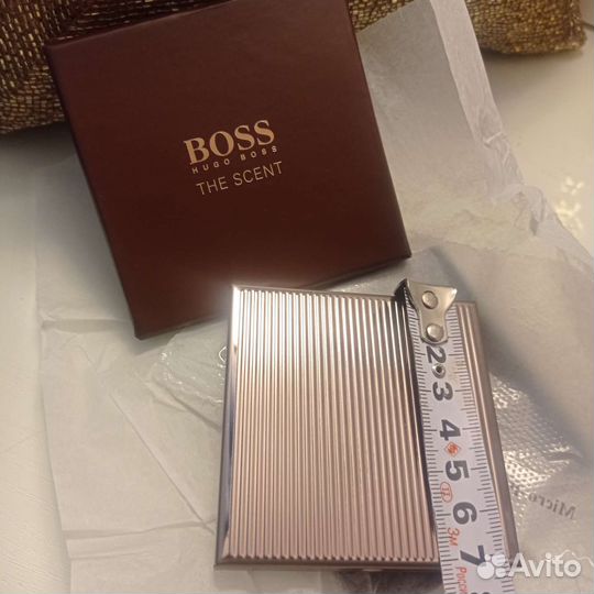 Hugo Boss зеркальце для сумочки оригинал