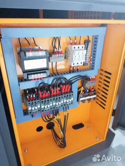 Воздушный компрессор