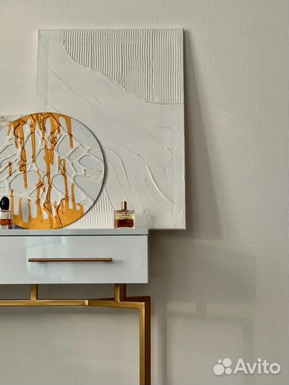 Картина круглая с золотом