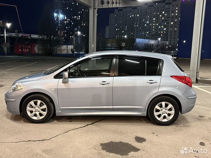 Nissan Tiida 1.6 AT, 2011, 147 000 км