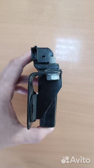 Замок багажника BMW X3 F25