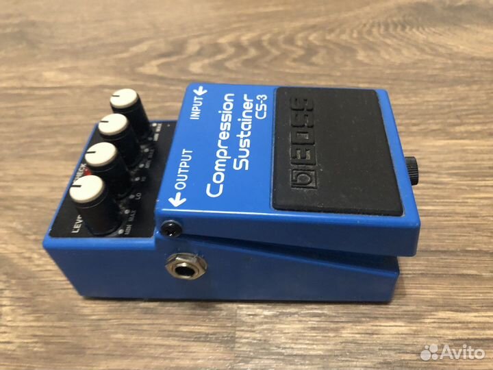 Гитарная педаль Boss compressor susteiner cs-3