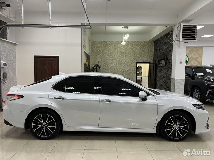 Toyota Camry 3.5 AT, 2021, 56 000 км