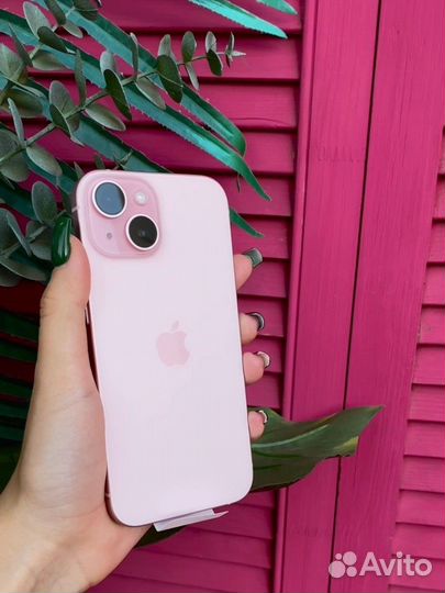 iPhone 15, 256 ГБ