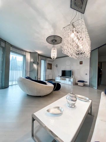 3-к. апартаменты, 152 м², 3/17 эт.