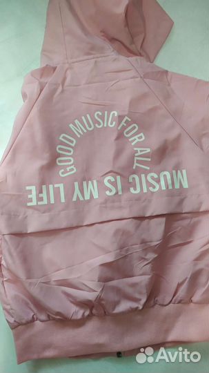 Ветровка для девочки