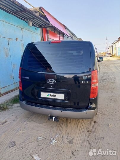 Hyundai H-1 2.5 AT, 2013, 260 000 км