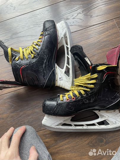 Коньки bauer Vapor x800 8.5 размер