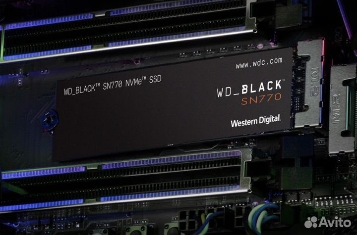 M2 Western Digital WD black SN 770 500GB