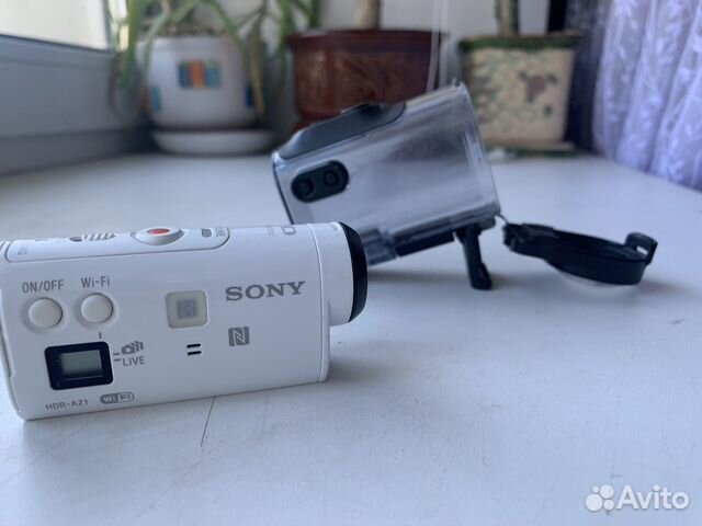 Экшн-камера Sony HDR-AZ1 купить в Красноярске | Электроника | Авито