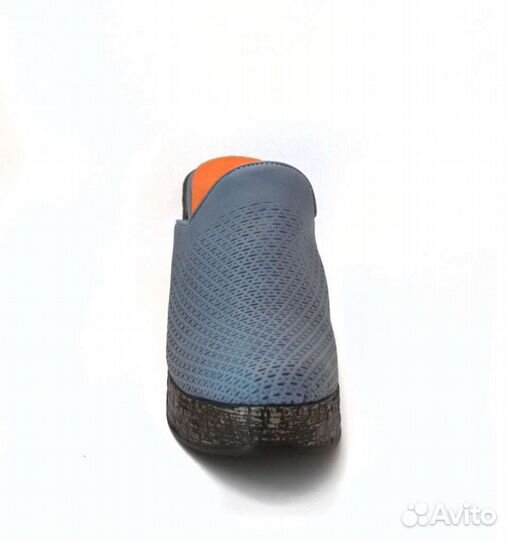 Сабо на платформе 38