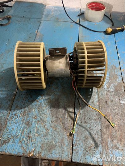 Мотрчик отопителя печки bmw 3 e36