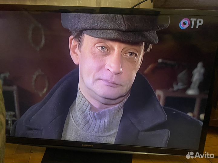 Телевизор Samsung 32