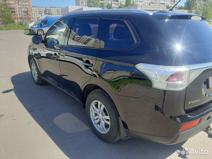 Mitsubishi Outlander 2.0 CVT, 2013, 195 000 км