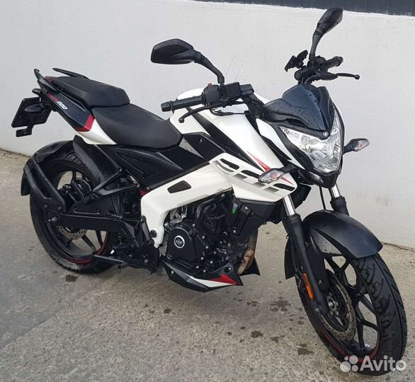 Bajaj Pulsar NS200