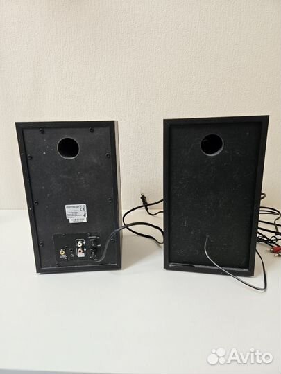 Компьютерные колонки genius