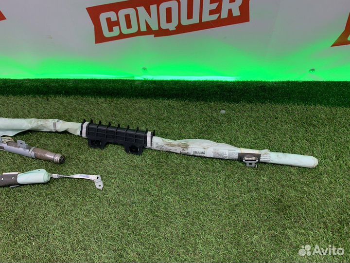 Шторка безопасности правая Kia Sorento 3