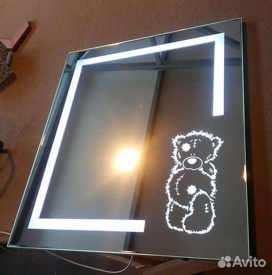 Зеркало с LED подсветкой