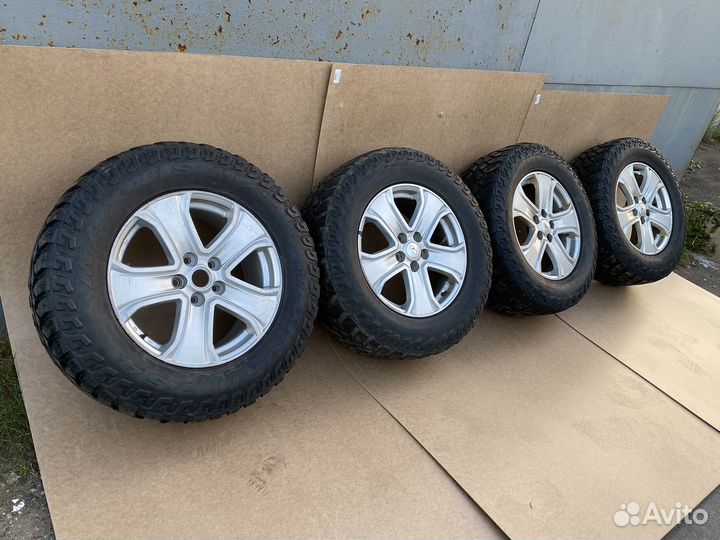 Maxxis Bighorn 275/65 R18