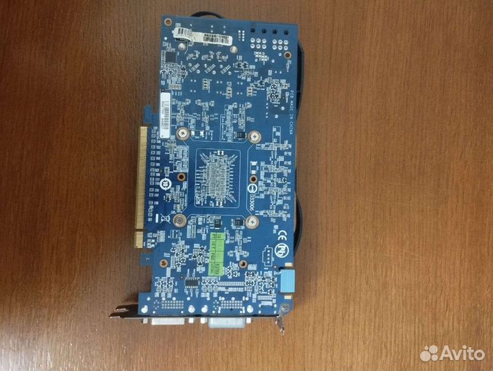 Видеокарта GTX 560 Ti