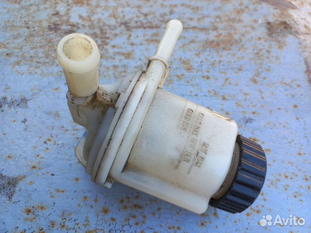 Бачок Гура Лифан Солано 2008-2014