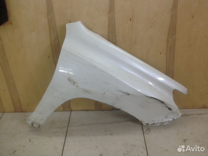 Крыло правое прадо 150