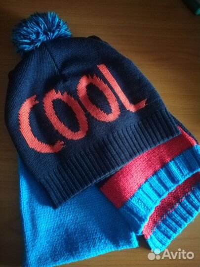 Детская шапка с шарфом