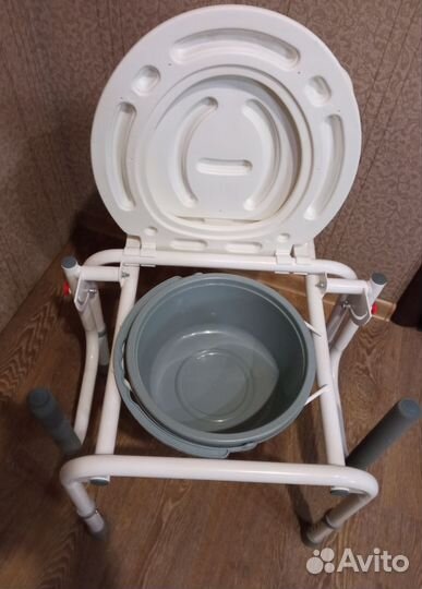 Стул-горшок для пожилых и инвалидов