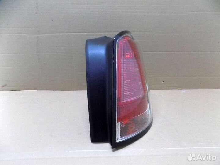 Фонарь задний правый Опель Астра н h Универсал 04