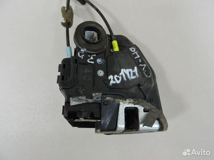 Замок двери задней правой Toyota Camry V40 2006-2011