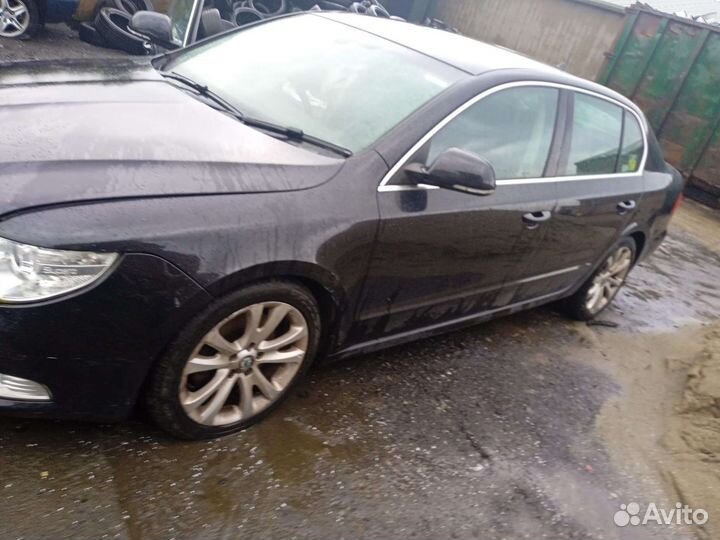 Ступица передняя правая skoda superb 2