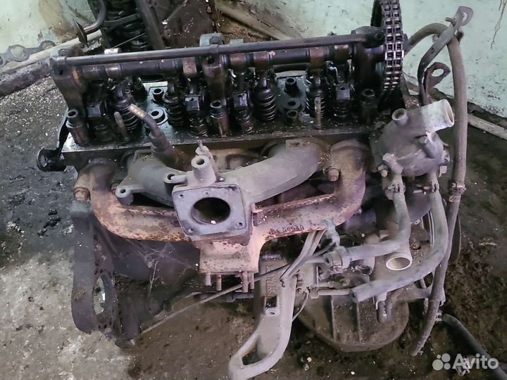 Помпа Mercedes-Benz E-Class W124 M103