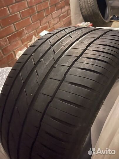Hankook Ventus S1 Evo 3 K127C 275/40 R21 и 315/35 R21 107Y