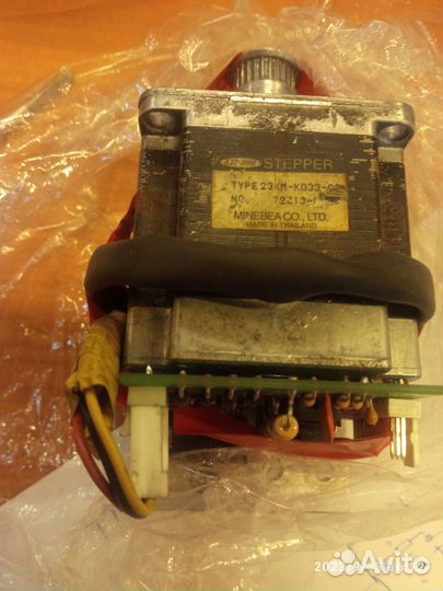 Шаговые двигатели