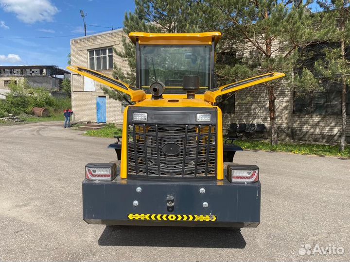 Фронтальный погрузчик Molot ZL20, 2023