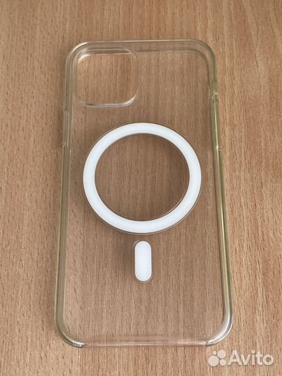 Оригинальный чехол на iPhone 12