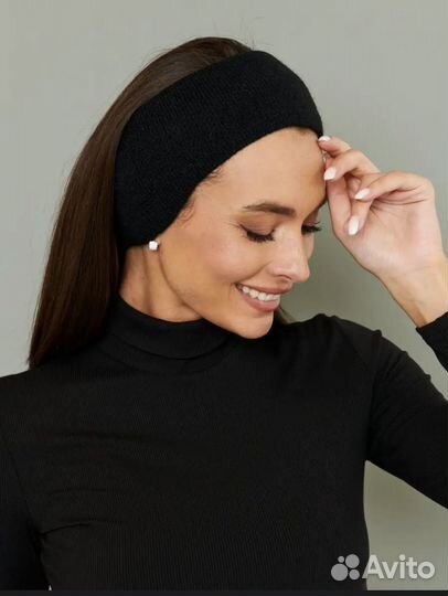 Повязка на голову вязаная