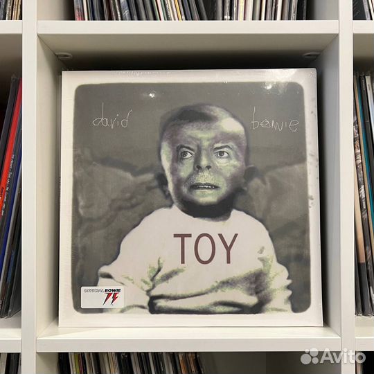 Винил David bowie - Toy (с подписью Боуи)