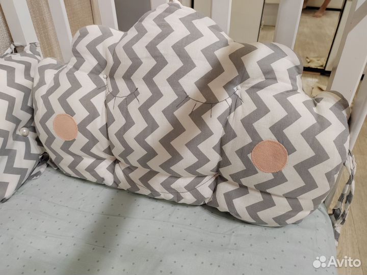 Бортики в детскую кроватку