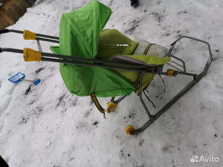 Детские санки с колесами