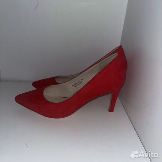 Туфли красные