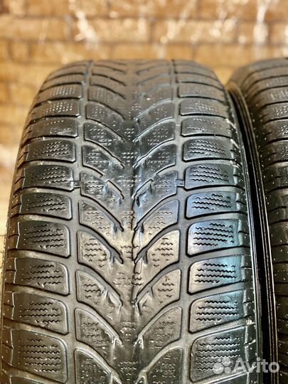 Dunlop SP Winter Sport 4D 215/60 R16 98H