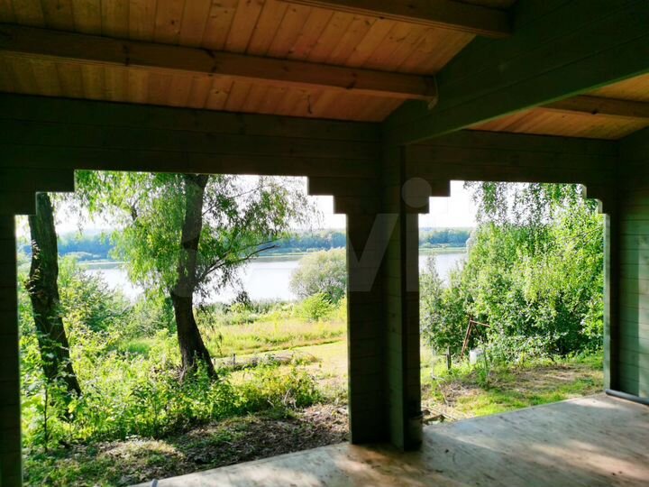 Дом 30 м² на участке 20 сот.