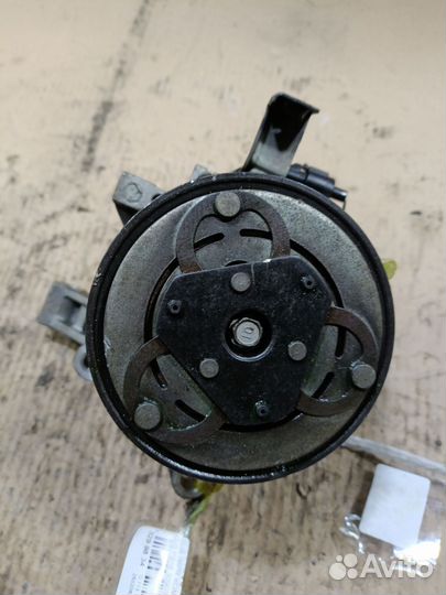 Компрессор кондиционера Subaru Impreza GJ3